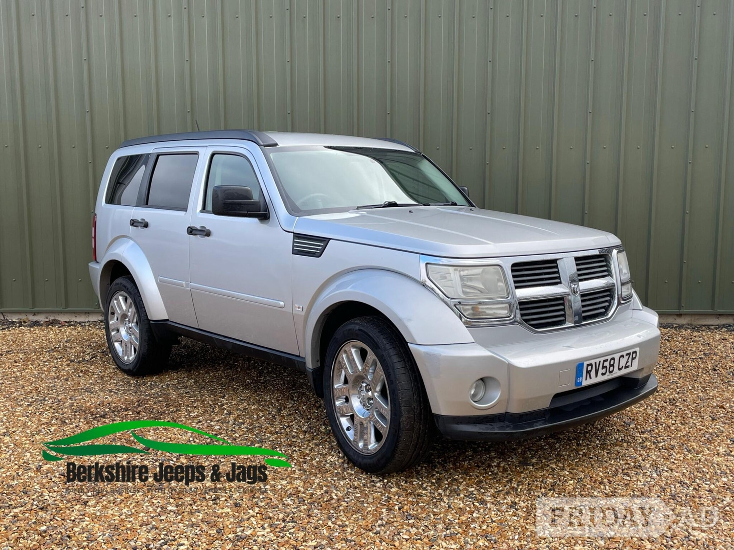 Dodge Nitro 2008 in Wokingham