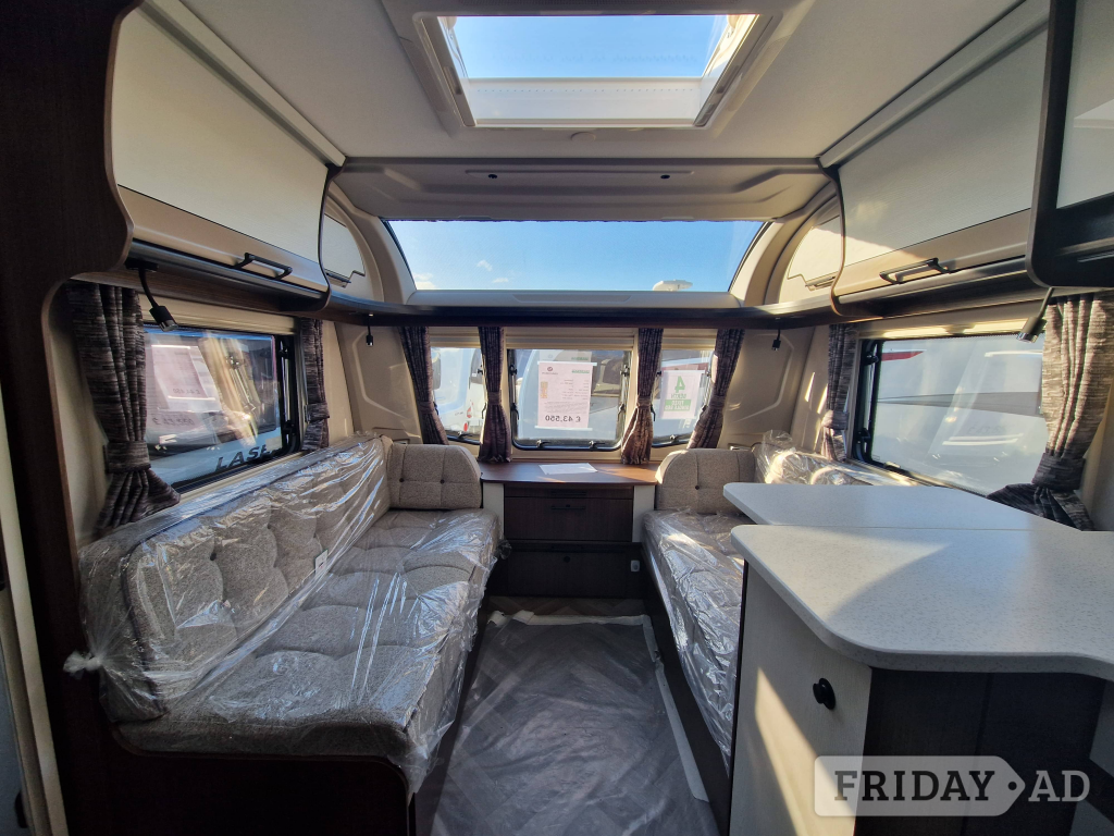 [4 berth ]Coachman Laser 865 Xtra