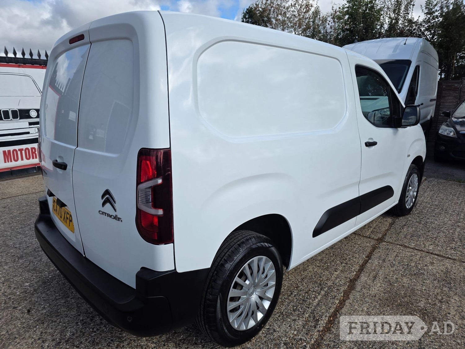 [ berth ]Citroen Berlingo