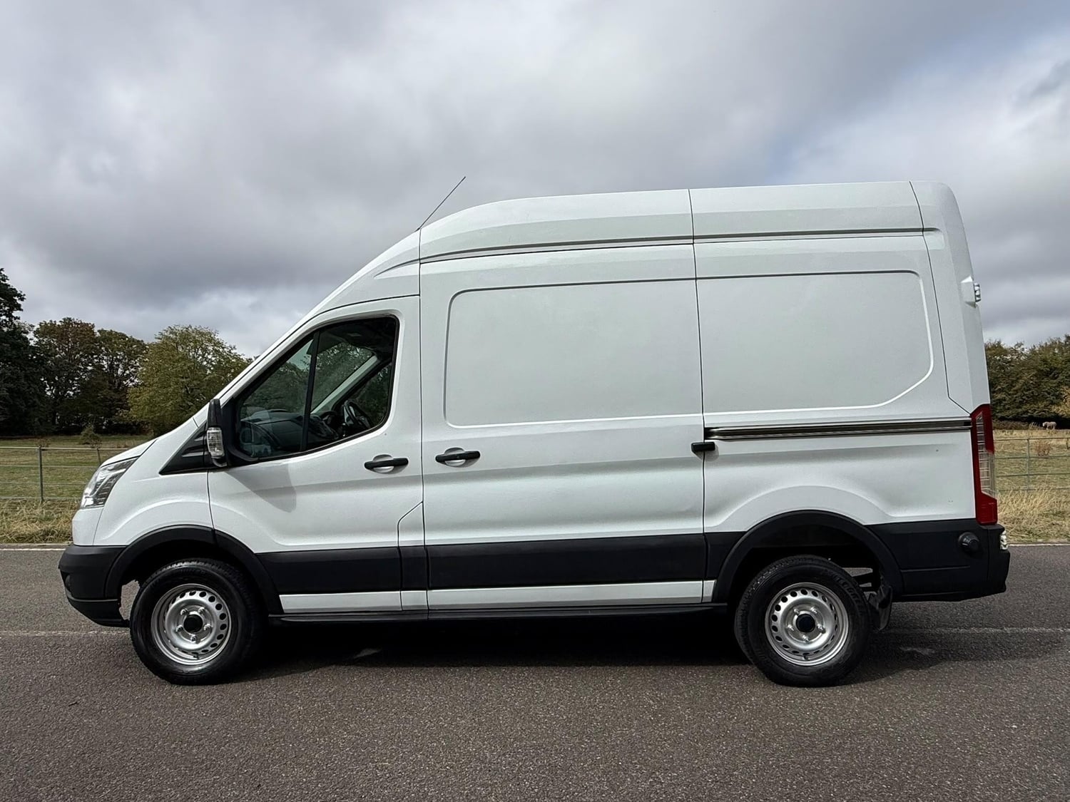 Ford Transit 2016 - Vans & Commercial Vehicles