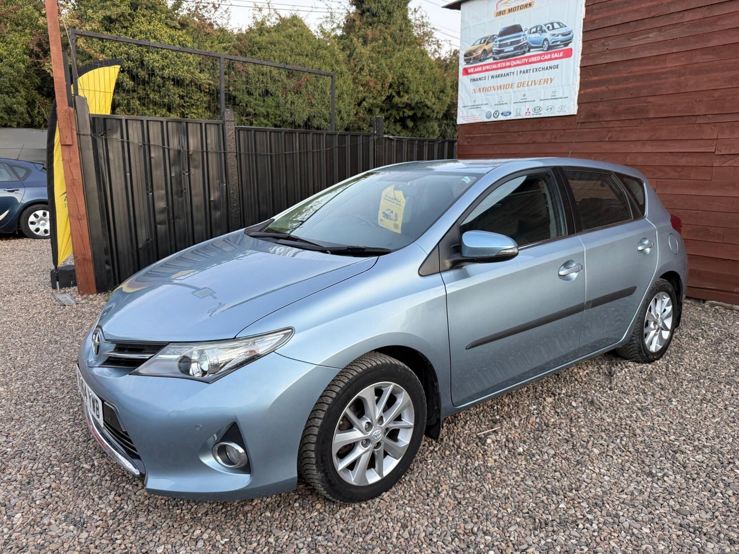Toyota Auris 2014 - Cars