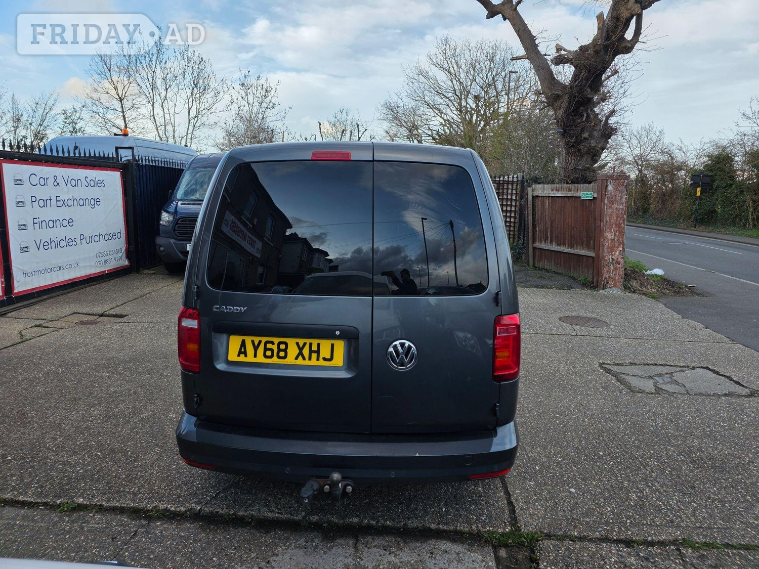 Volkswagen Caddy Maxi 2018 - Vans & Commercial Vehicles