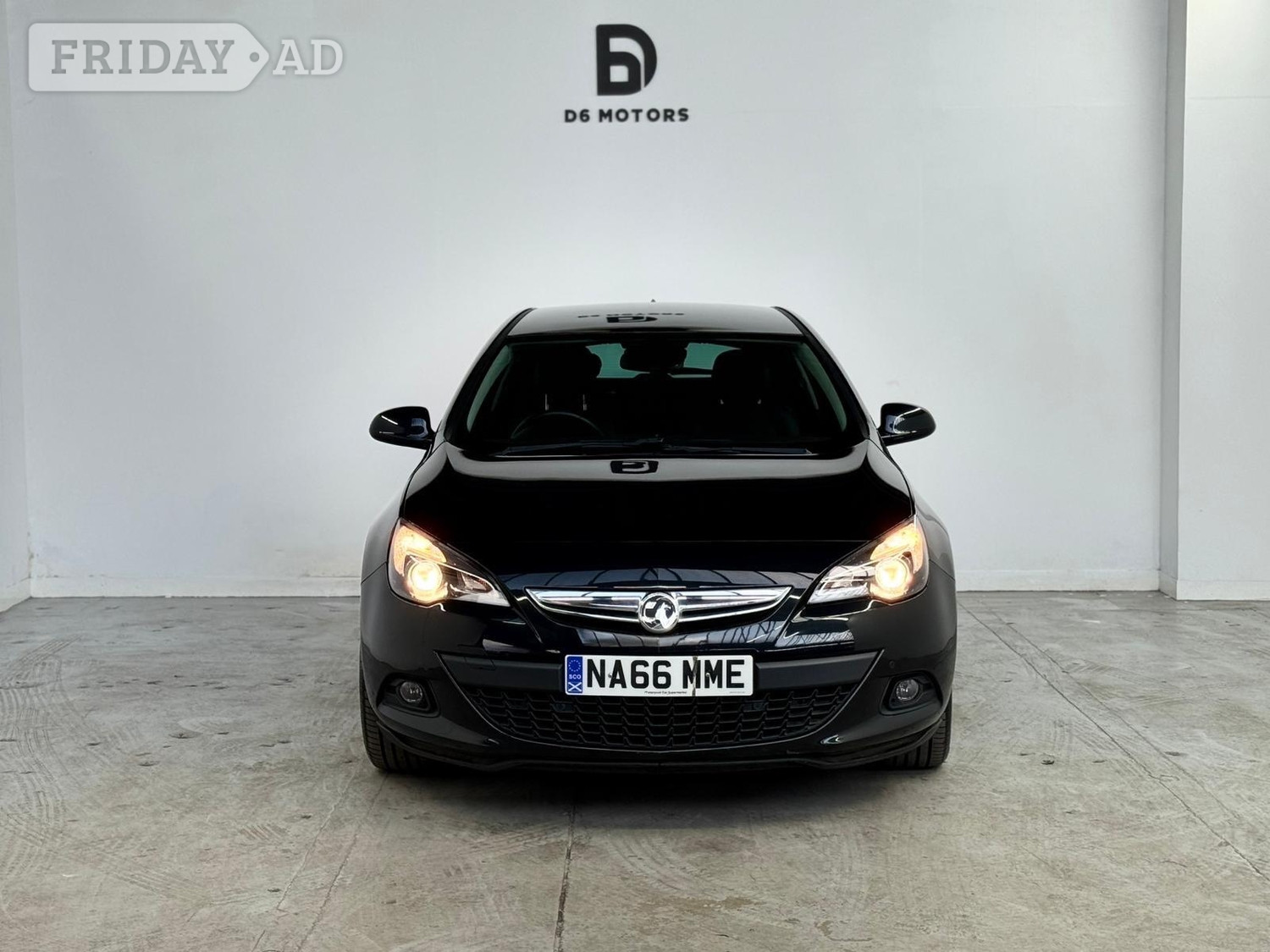 [ berth ]Vauxhall Astra
