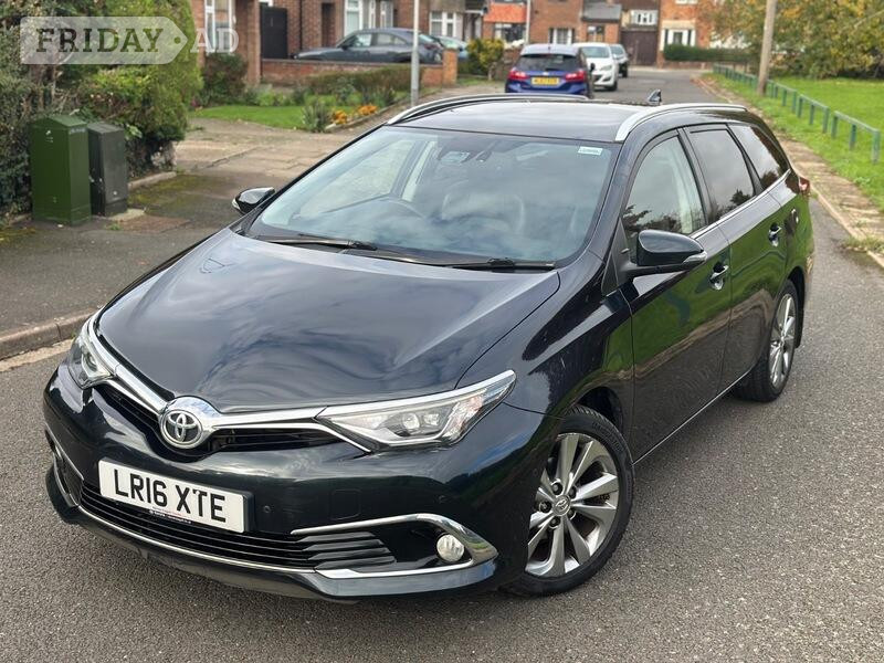Toyota Auris 2016 - Cars
