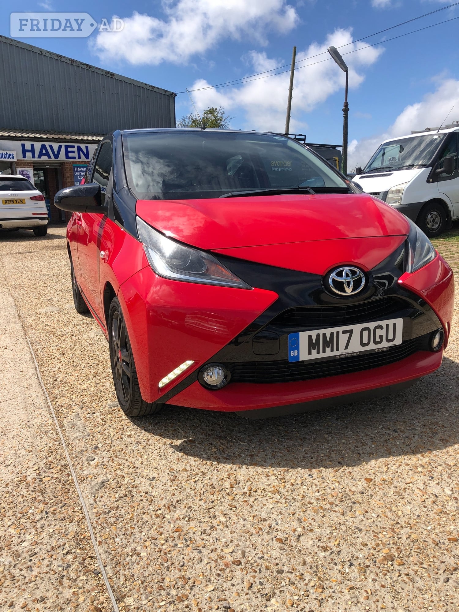 Toyota Aygo 2017 in Pevensey