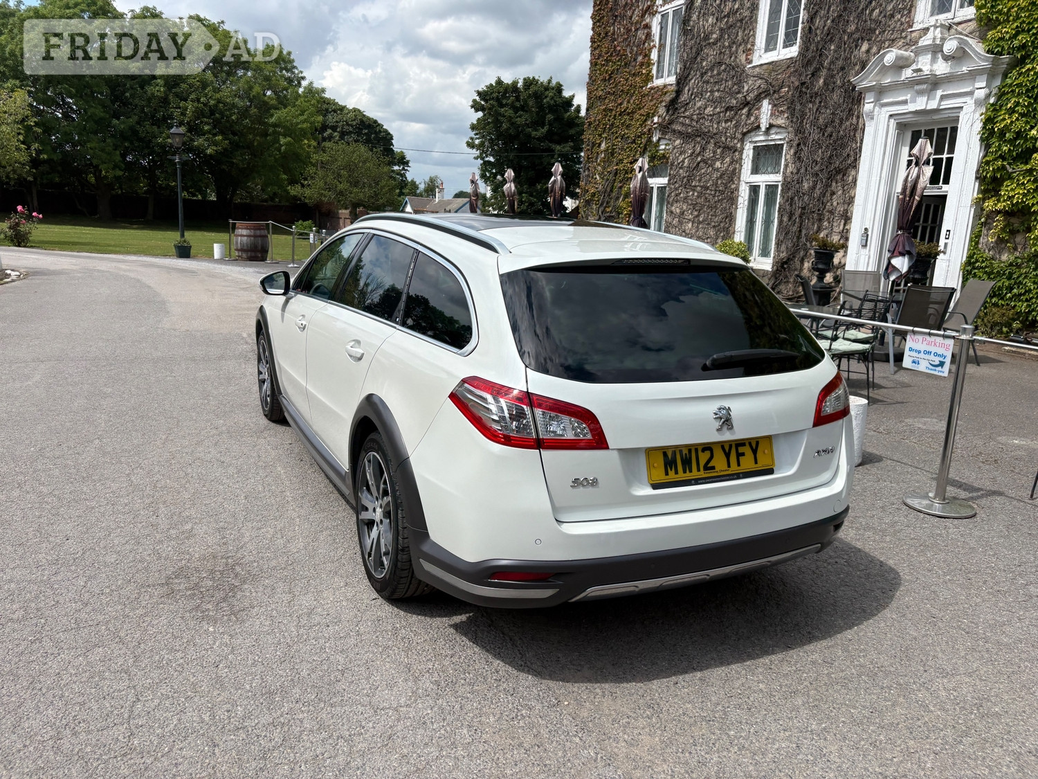 [ berth ]Peugeot 508 SW