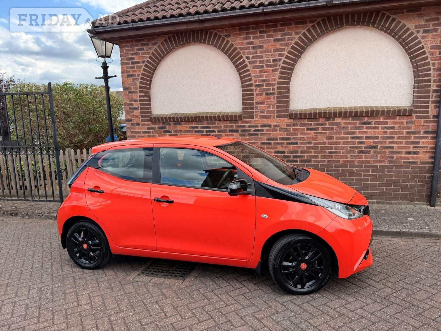 Toyota Aygo Sutton