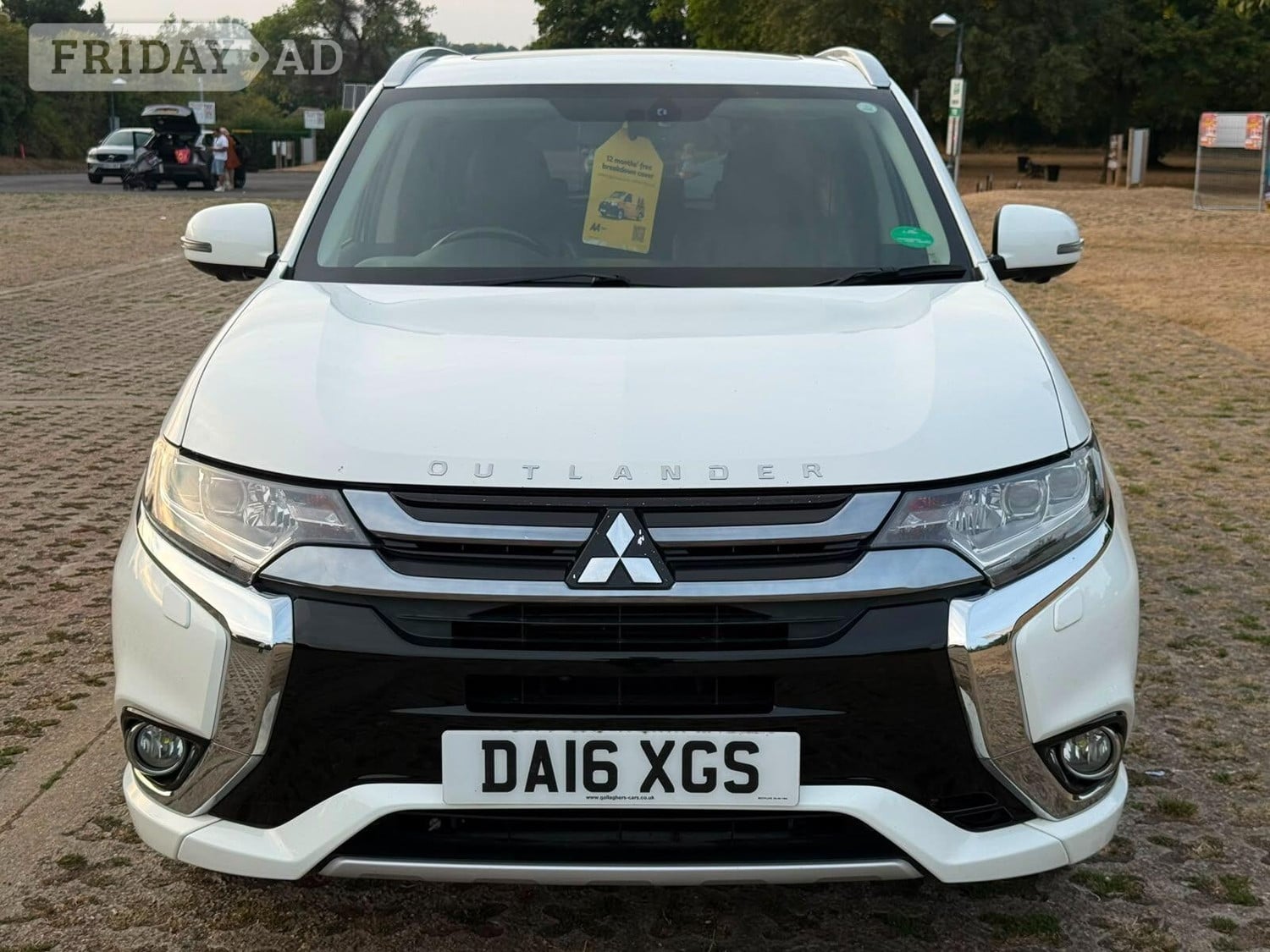 Mitsubishi Outlander 2016 - Cars in Swanley