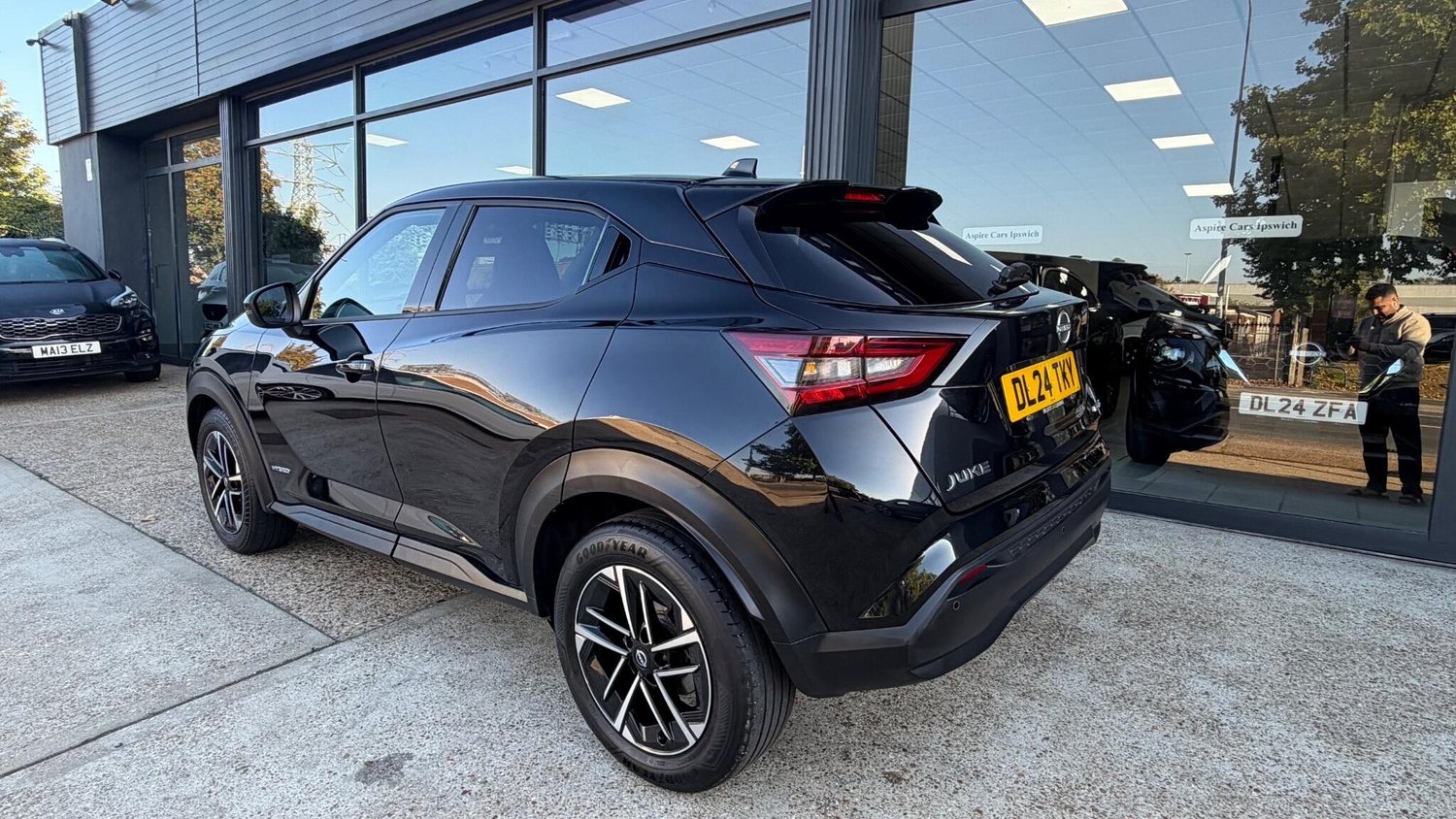 Nissan Juke 2024 - Cars