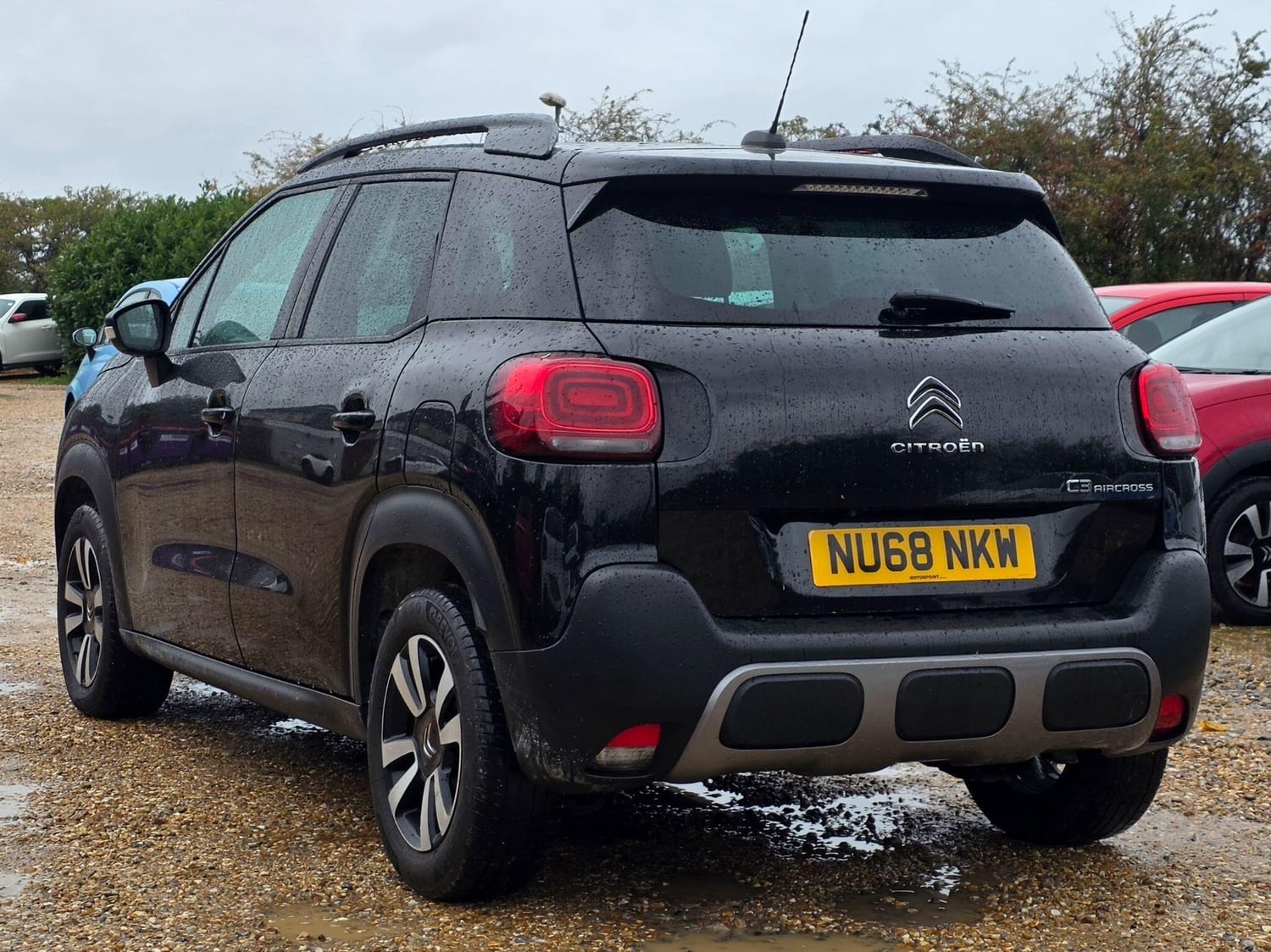 [ berth ]Citroen C3 Aircross