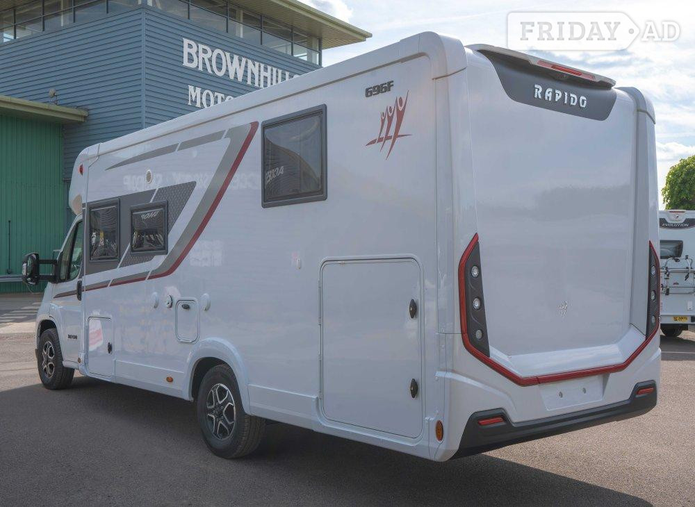 [3 berth ]Rapido Series 6 696F