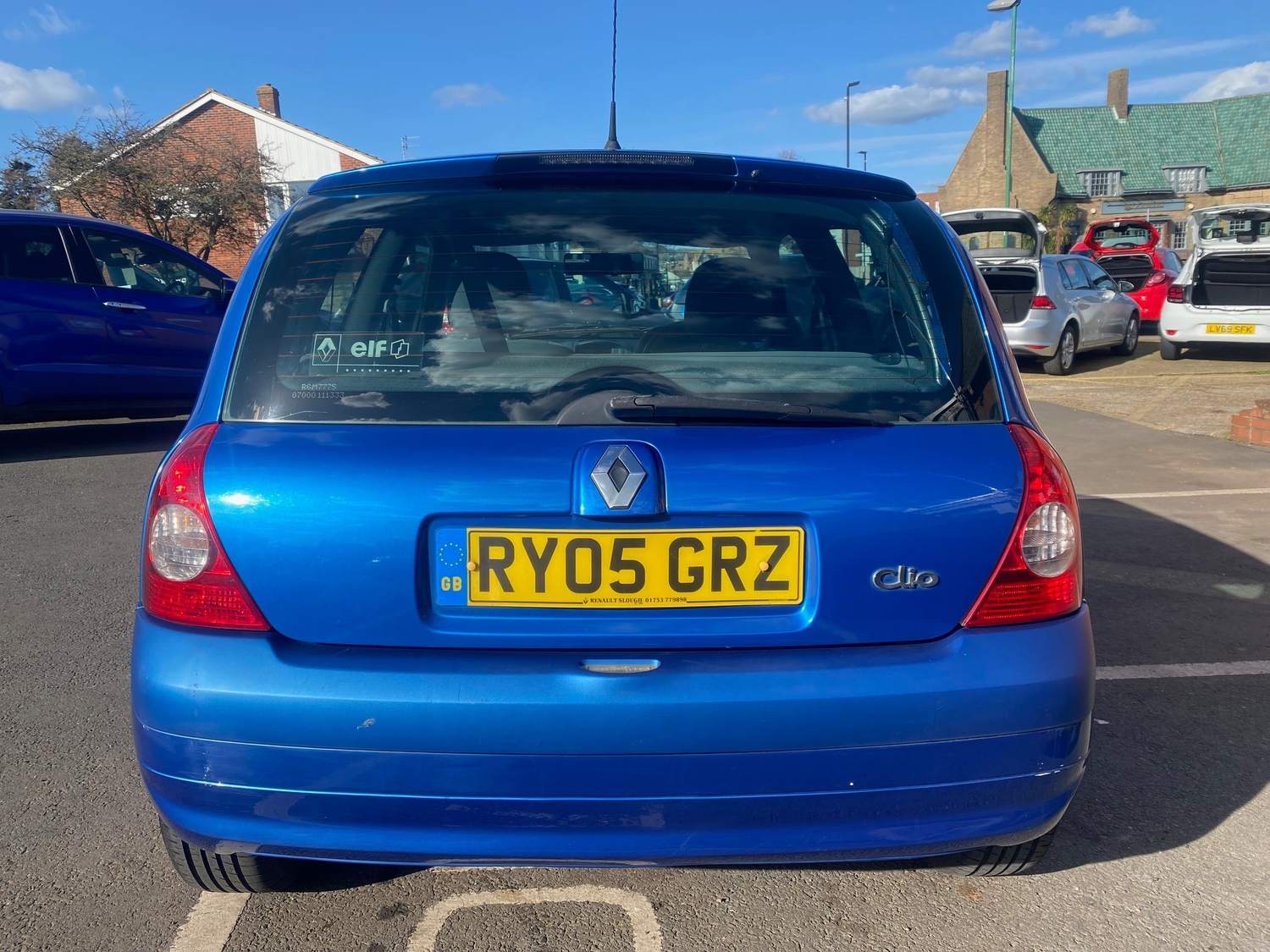 Renault Clio Lancing