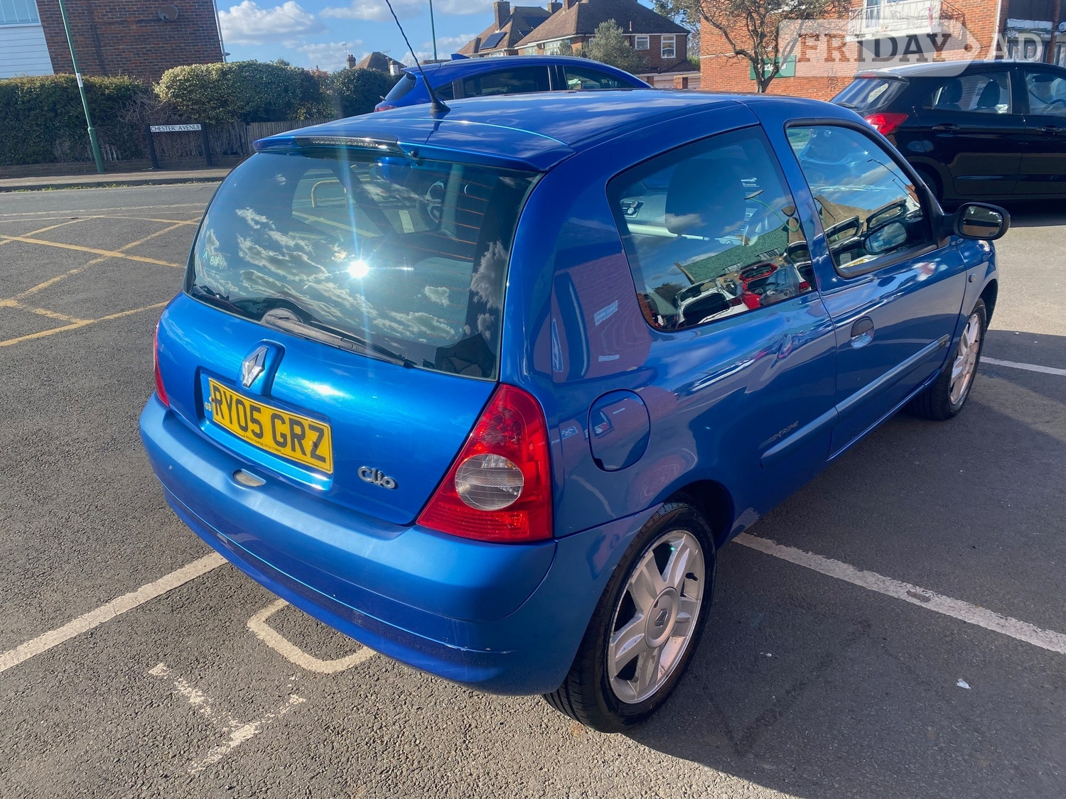 [ berth ]Renault Clio