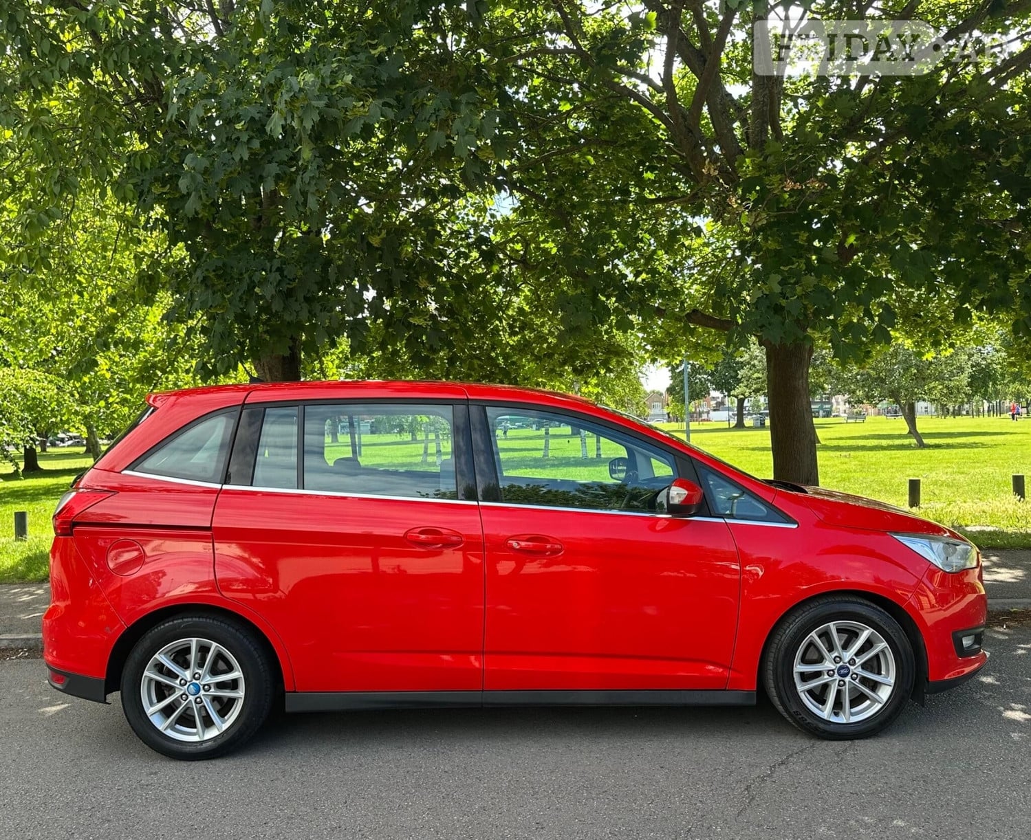 Ford Grand C-MAX Slough