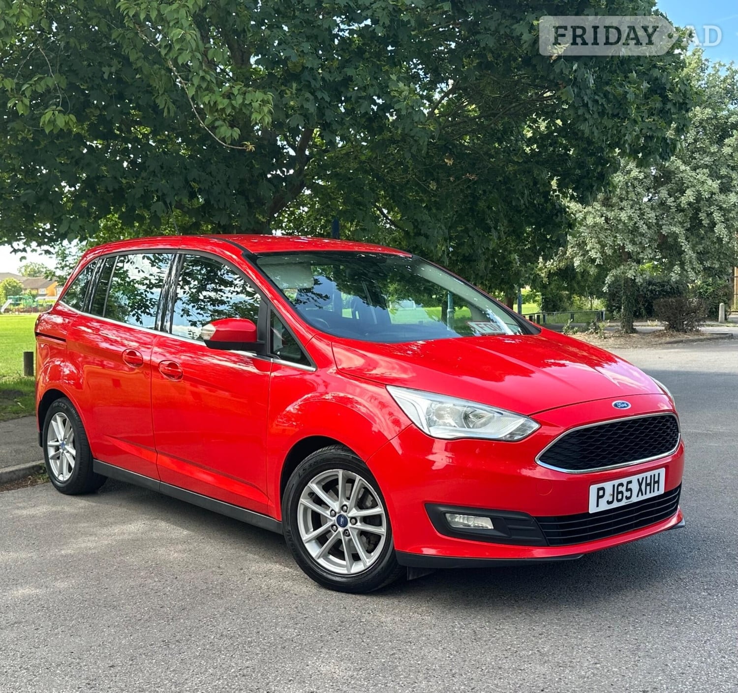 Ford Grand C-MAX 2016 in Slough