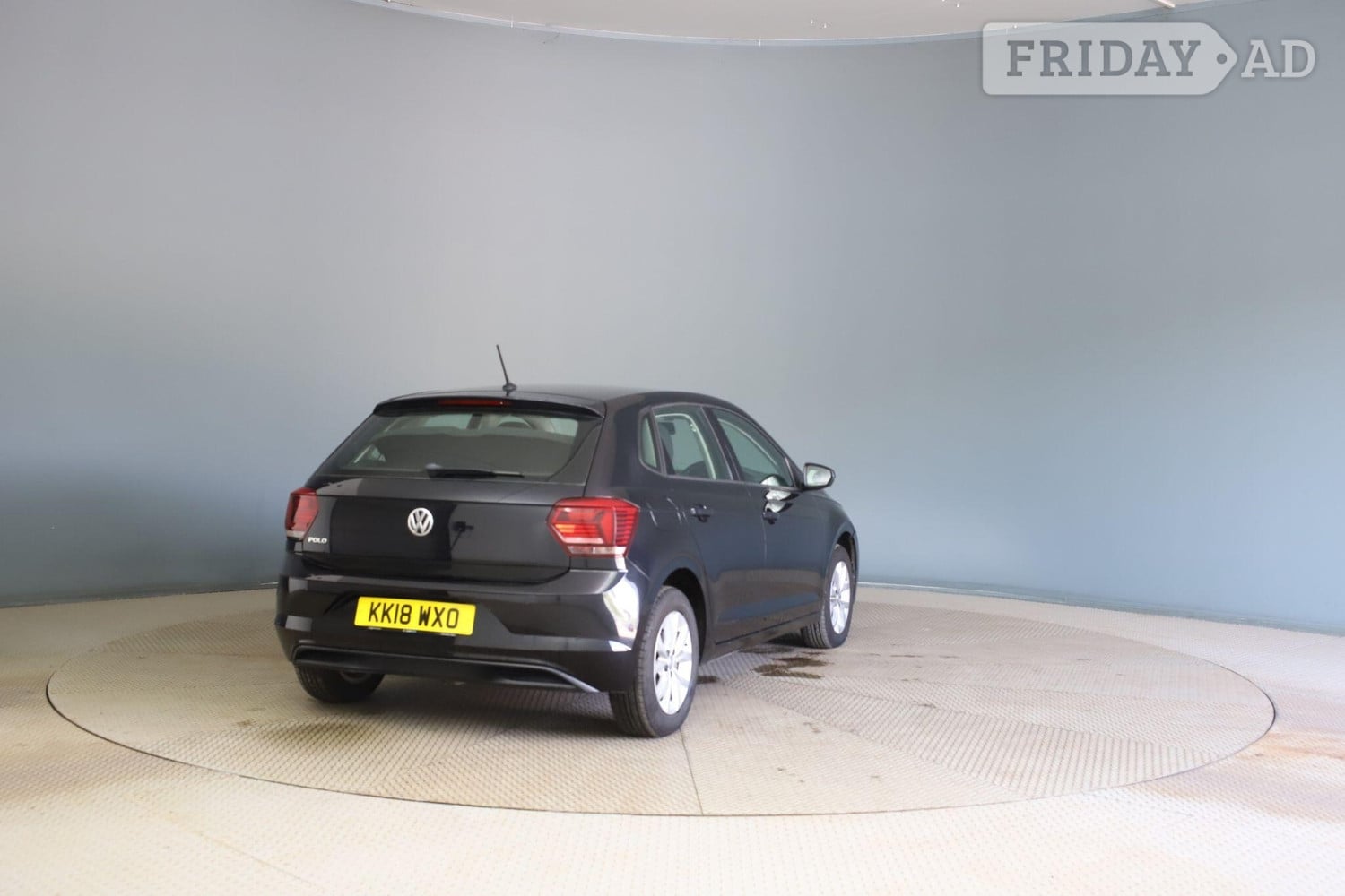 [ berth ]Volkswagen Polo