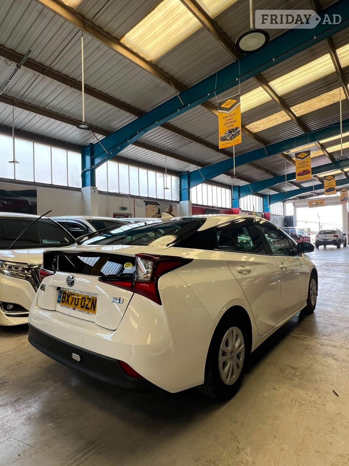 Toyota Prius 2012 - Cars