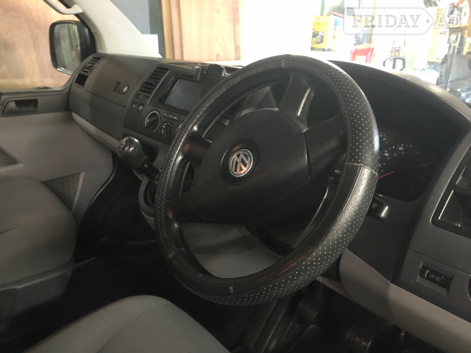 Volkswagen Transporter 2009 - Vans & Commercial Vehicles
