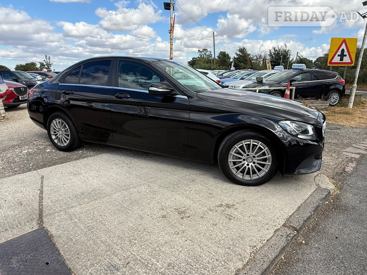 [ berth ]Mercedes-Benz C Class