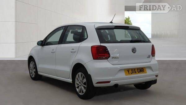 Volkswagen Polo 2015 - Cars