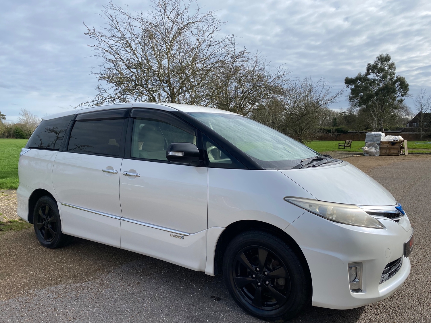 Toyota Estima Slough
