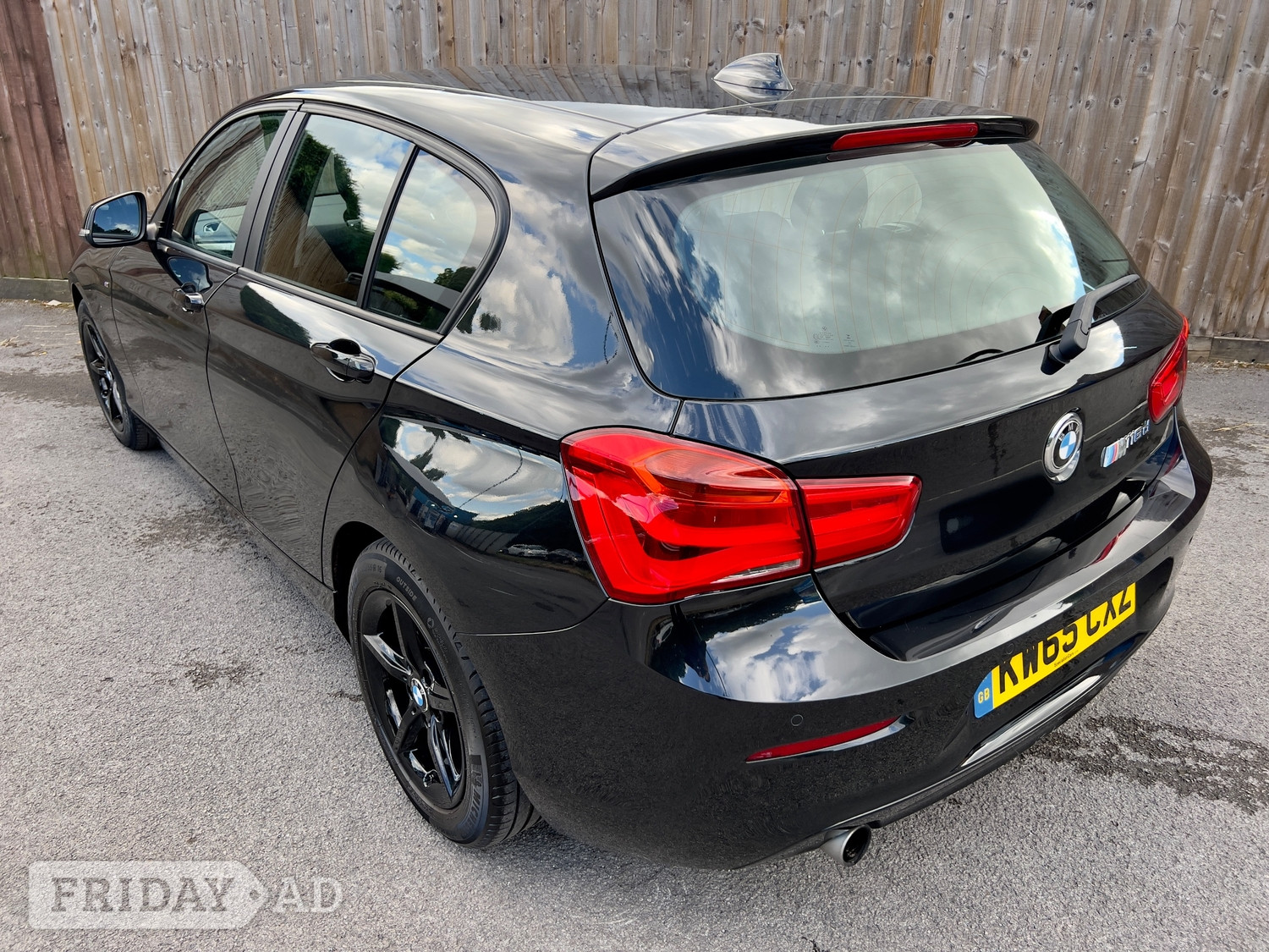 BMW 1 Series 2015 - Cars