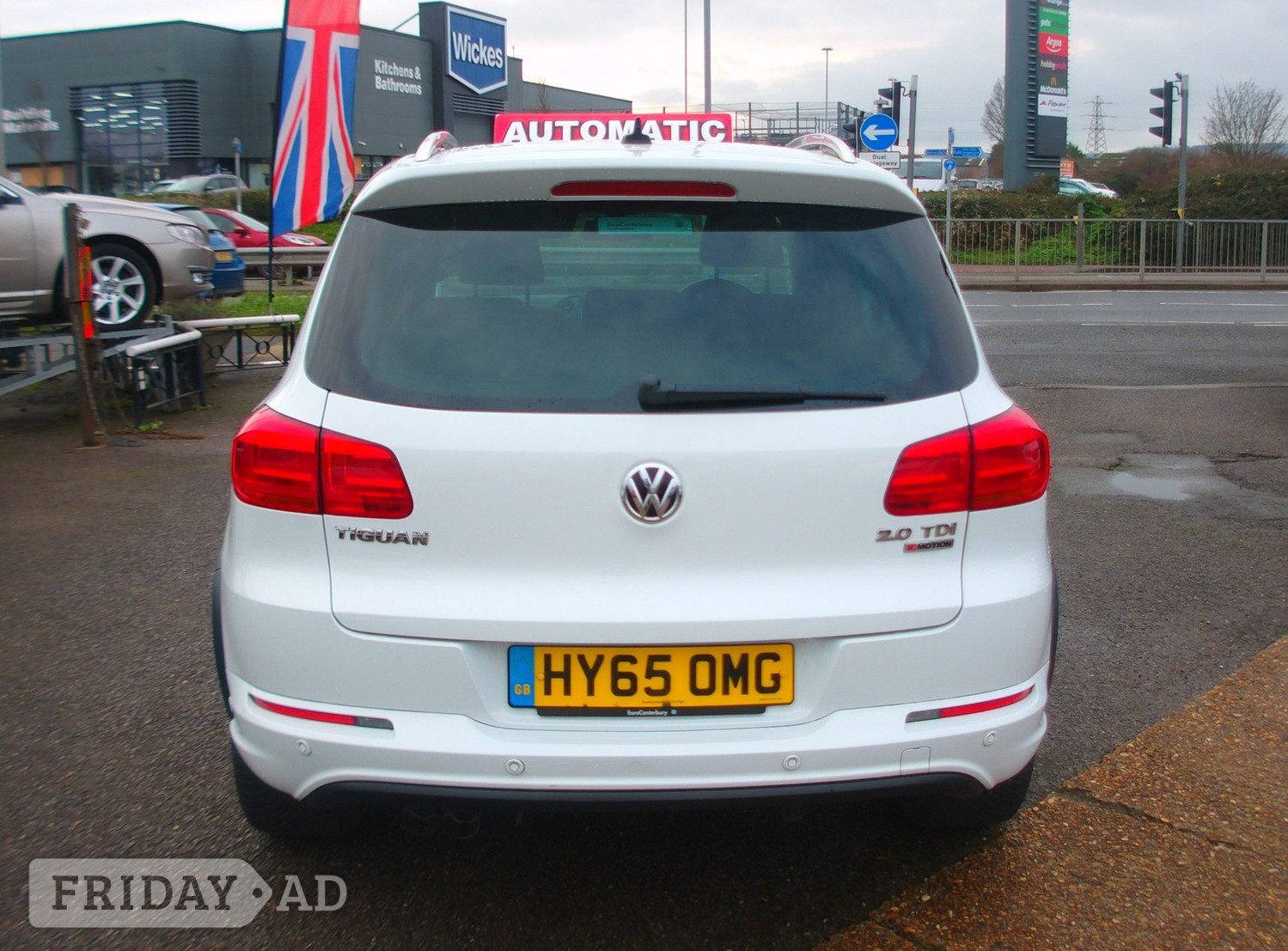 Volkswagen Tiguan 2015 - Cars