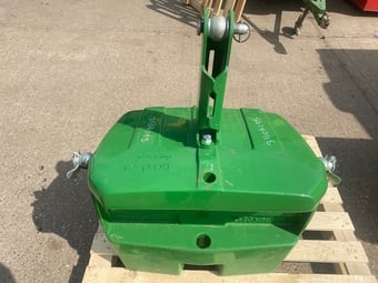 John Deere 1150kg