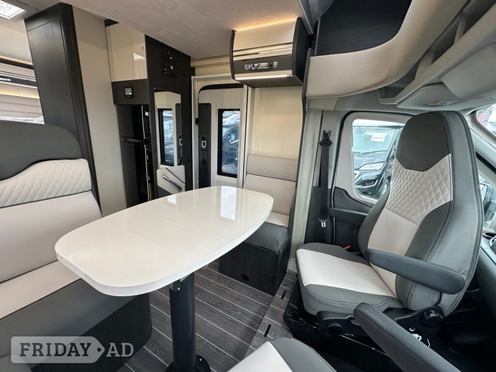 Roller Team 685 Zefiro 2026 for sale - Motorhomes & Caravans in Llanelli