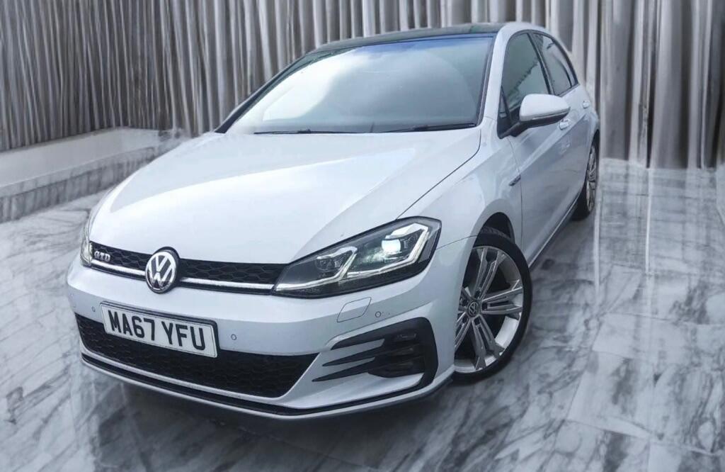 Volkswagen Golf 2017 in West Bromwich