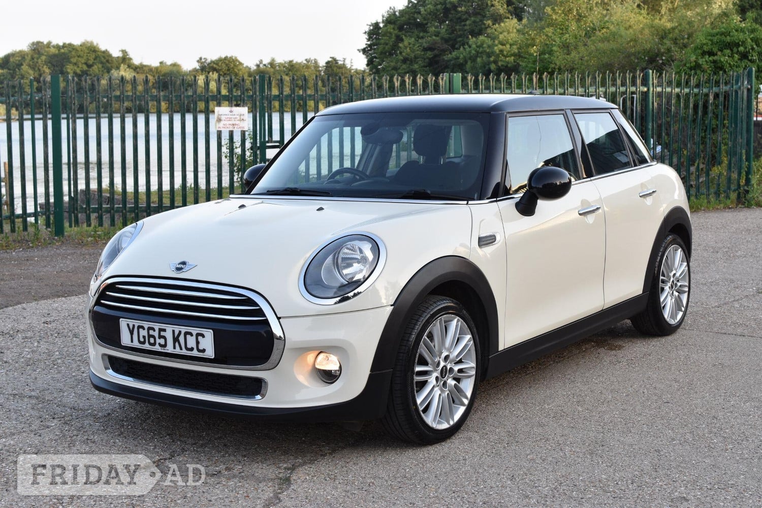 Mini Hatch 2015 - Cars