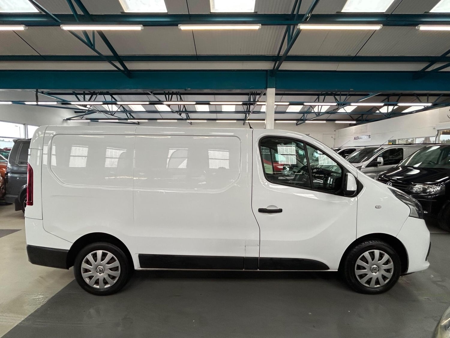 Renault Trafic 2015 - Vans & Commercial Vehicles in Bolton
