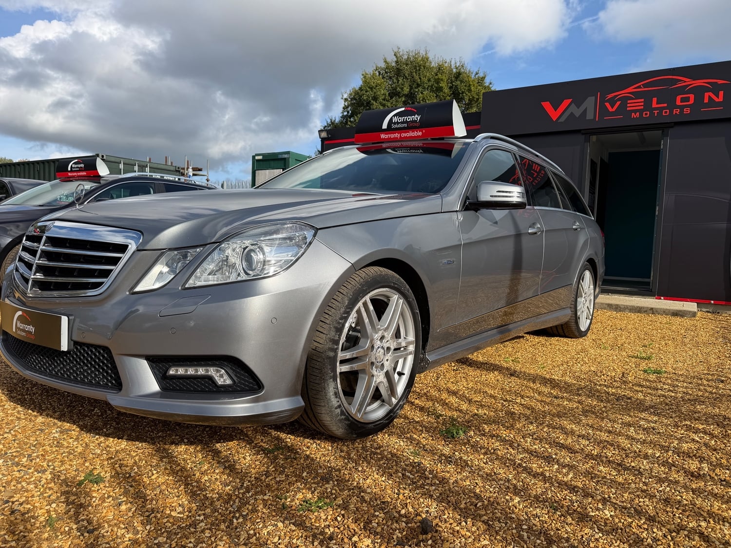 [ berth ]Mercedes-Benz E Class
