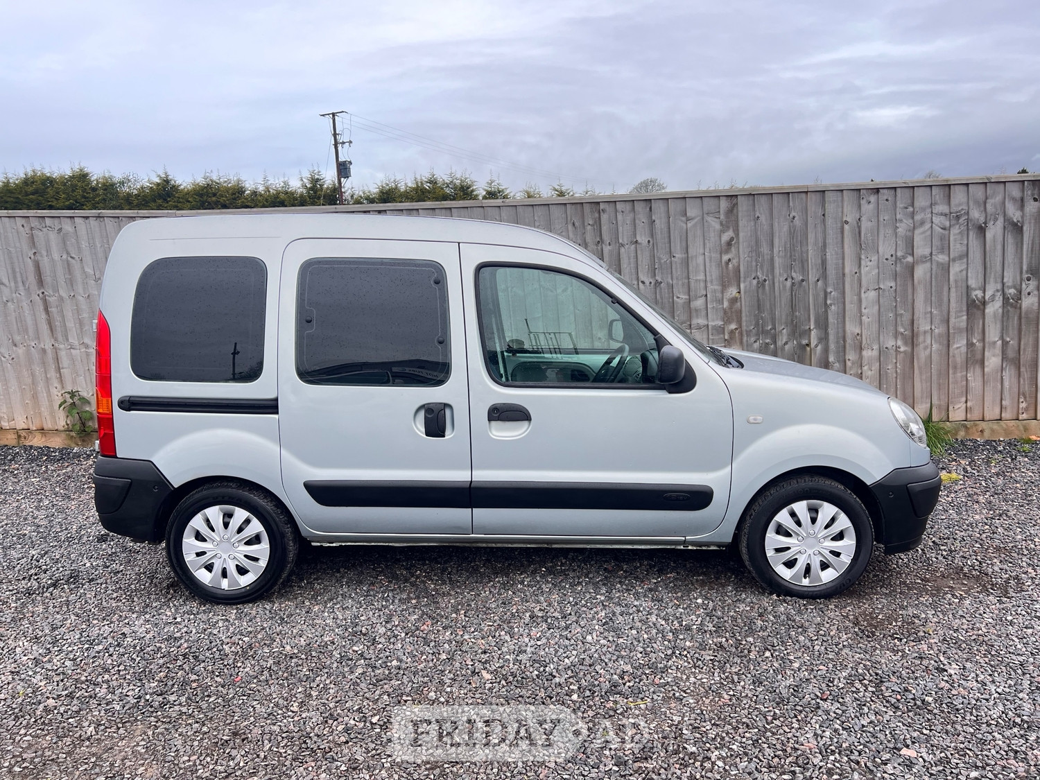 Renault Kangoo 2009 - Cars in Exeter