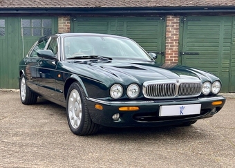 Jaguar XJ 2001