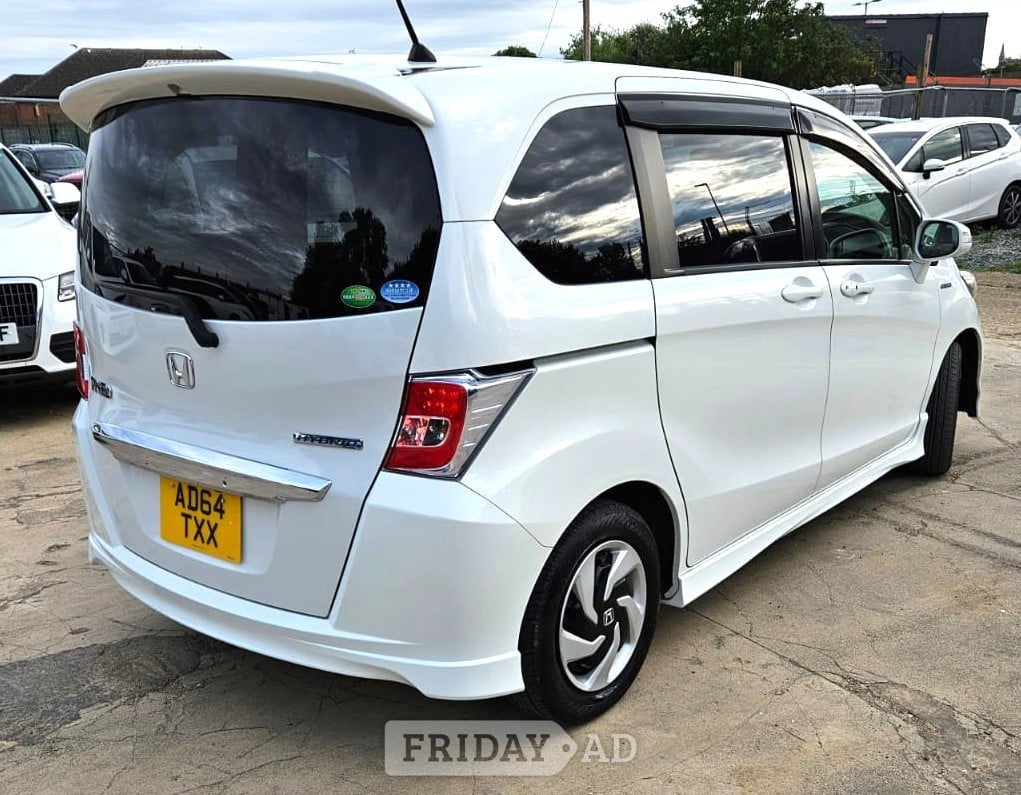Honda Freed 2014 - Cars in Peterborough