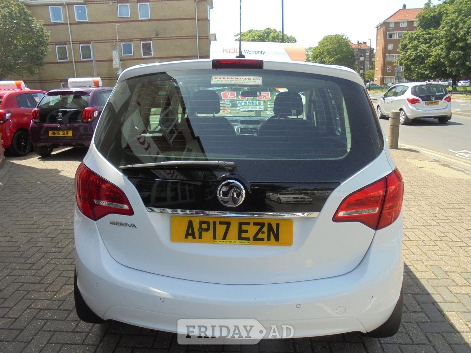 Vauxhall Meriva 2017 - Cars in Merton
