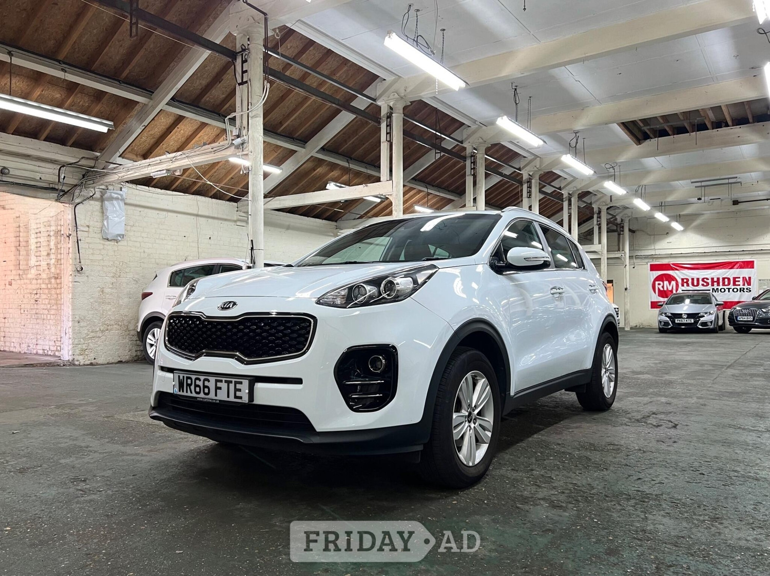Kia Sportage 2016 - Cars in Rushden
