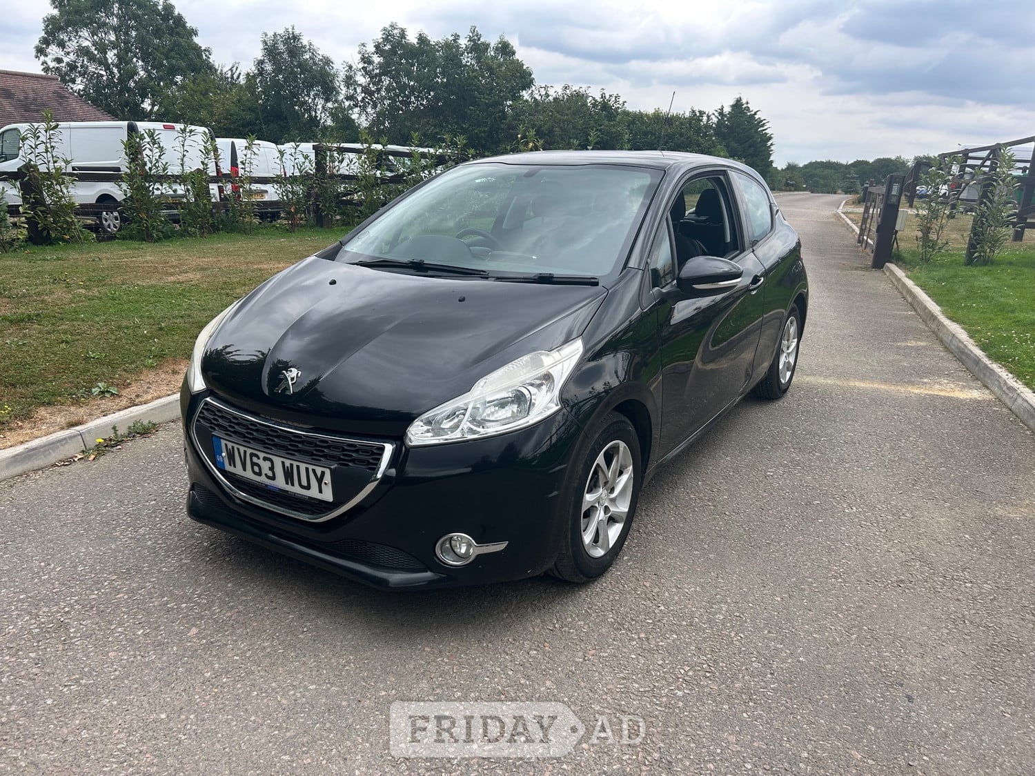Peugeot 208 Sevenoaks