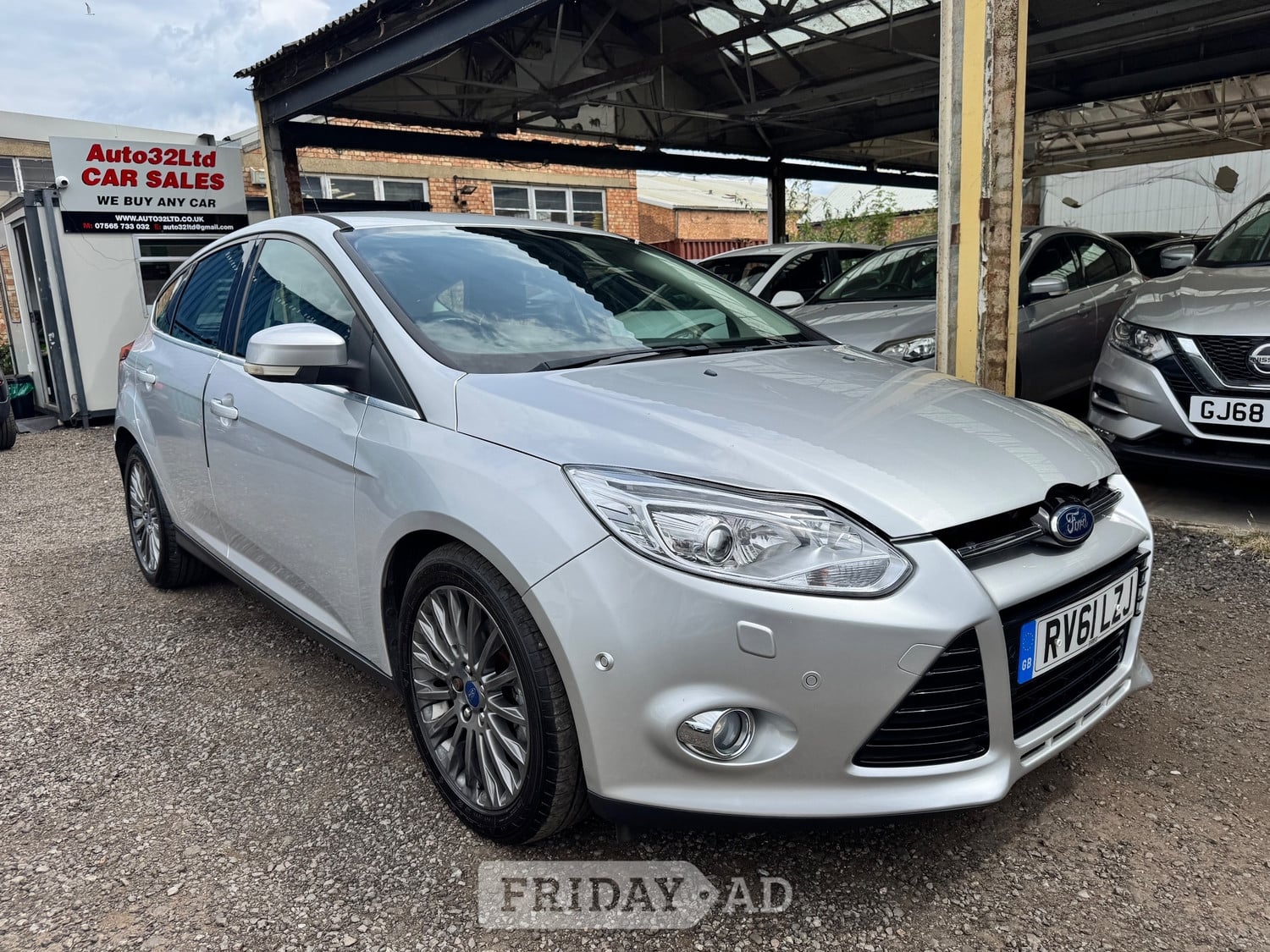 Ford Focus 2011 in West Molesey