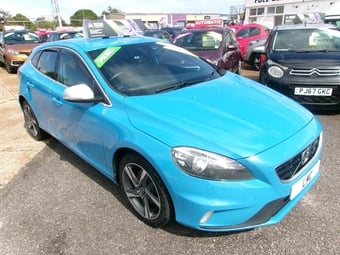 Volvo V40 2015
