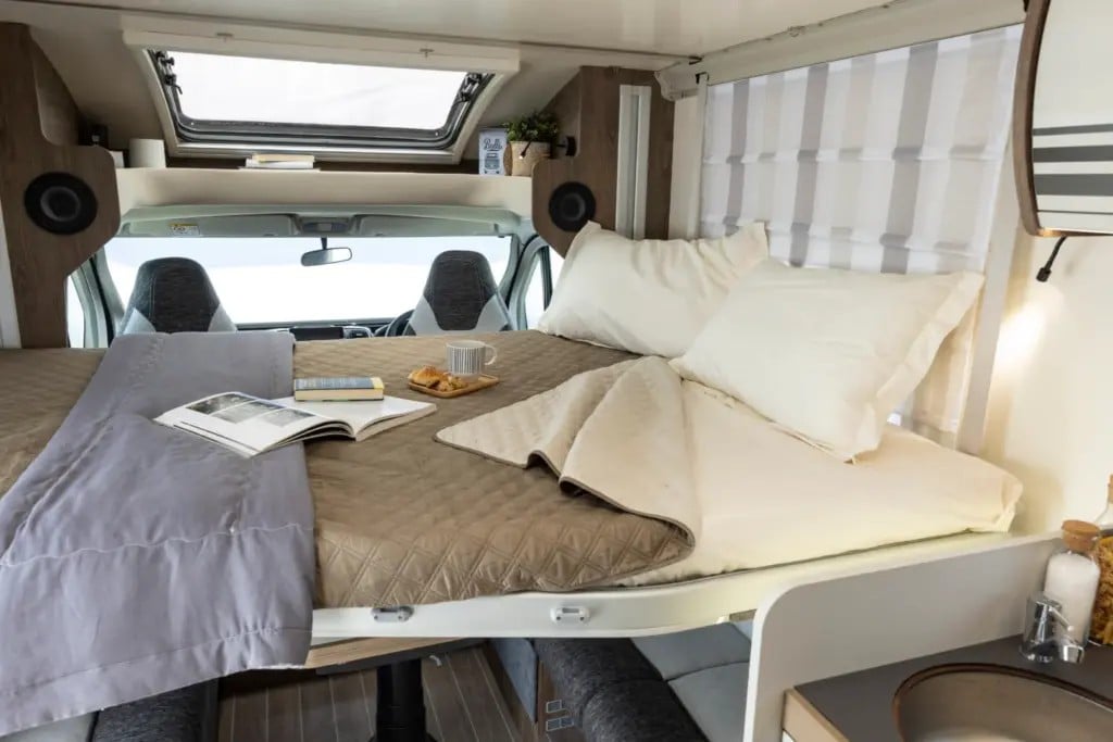 Roller Team T-Line 590 2026 for sale - Motorhomes & Caravans