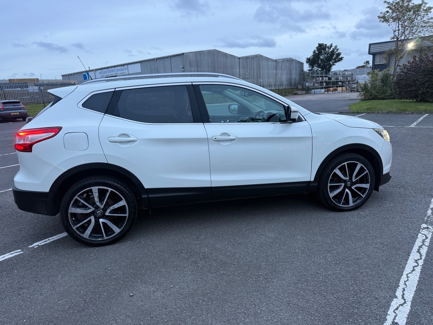 [ berth ]Nissan Qashqai