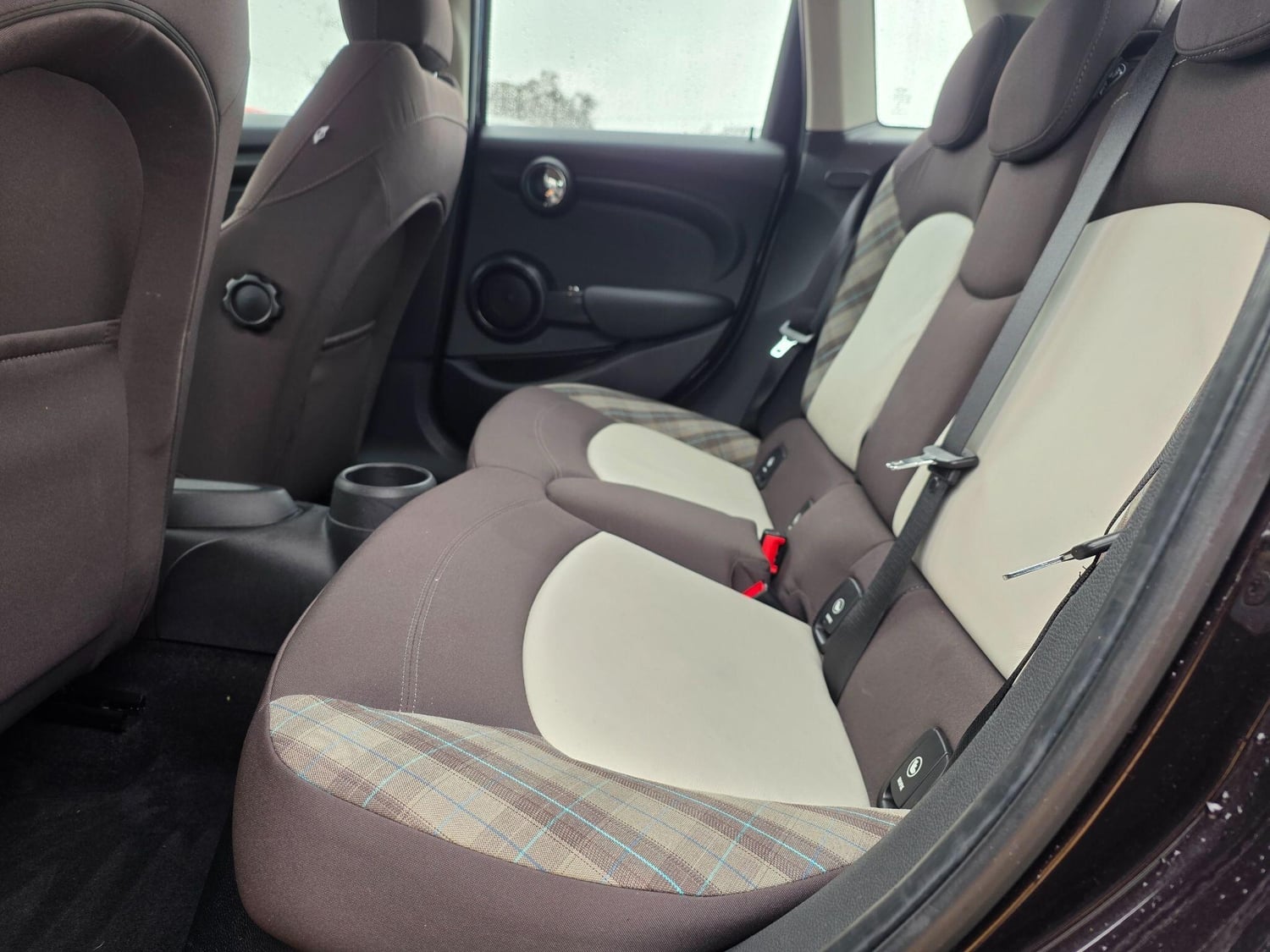 [ berth ]Mini Hatch