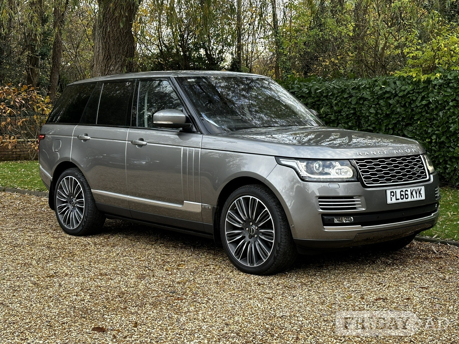Land Rover Range Rover 2016 in Lightwater
