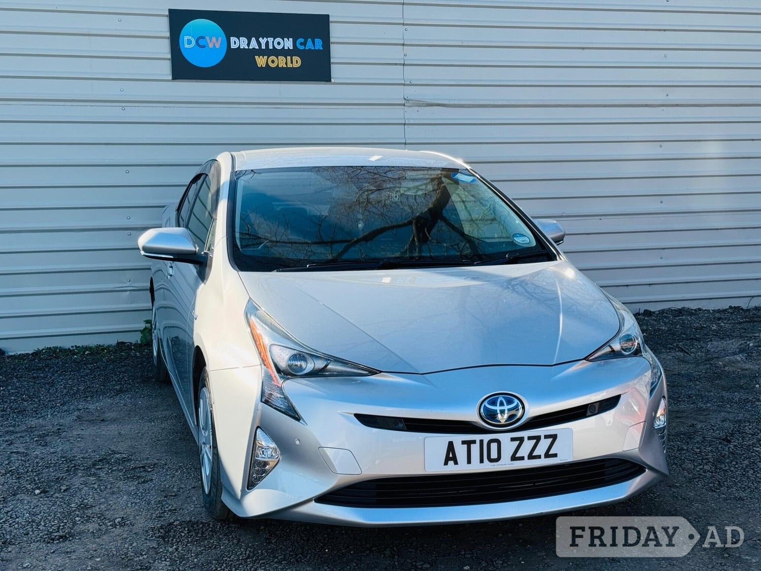 Toyota Prius 2018 in Hillingdon