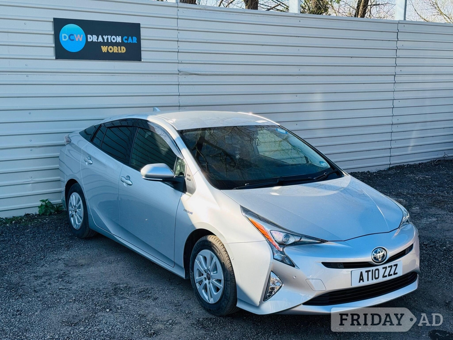 Toyota Prius 2018 - Cars