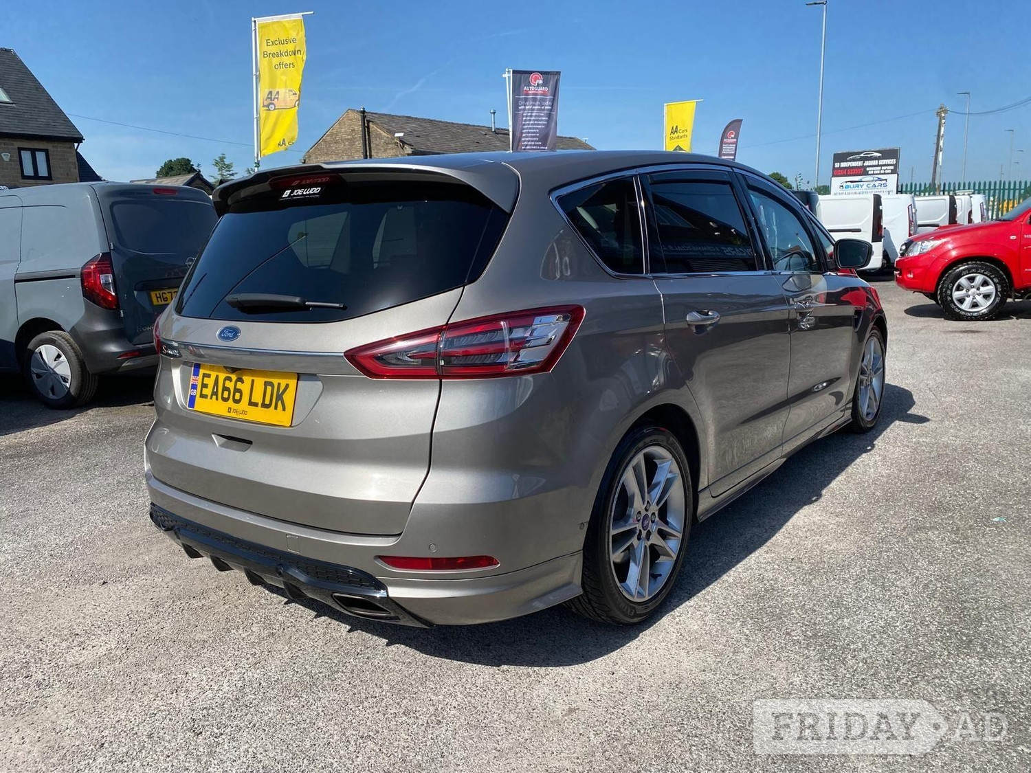 Ford S-Max 2016 - Cars in Manchester