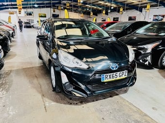 Toyota Aqua 2015