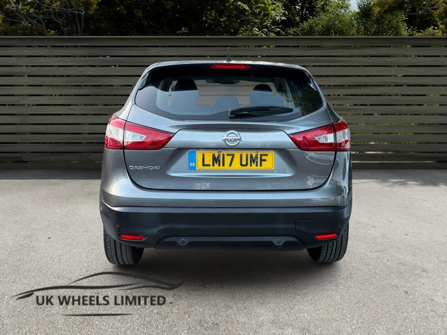Nissan Qashqai 2017 - Cars in Barnet